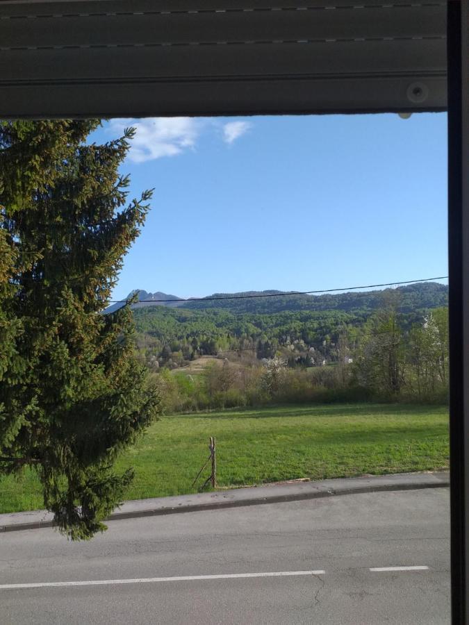 Apartman Gradina Gomirje Esterno foto